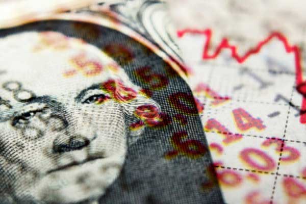 部分托育机构降价一半以上，“带娃难”能否顺利破解？